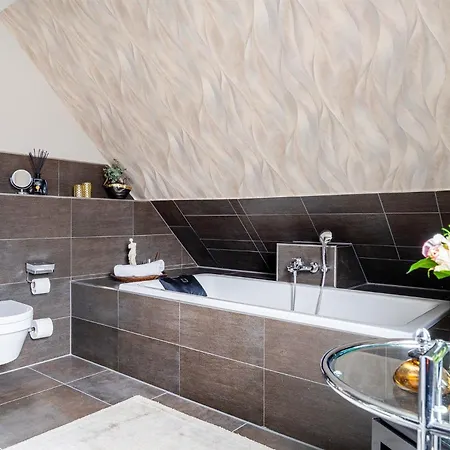 Chilly-breeze 1, Design-apartment, Obergeschoss Mit Gemeinschaftsgarten *